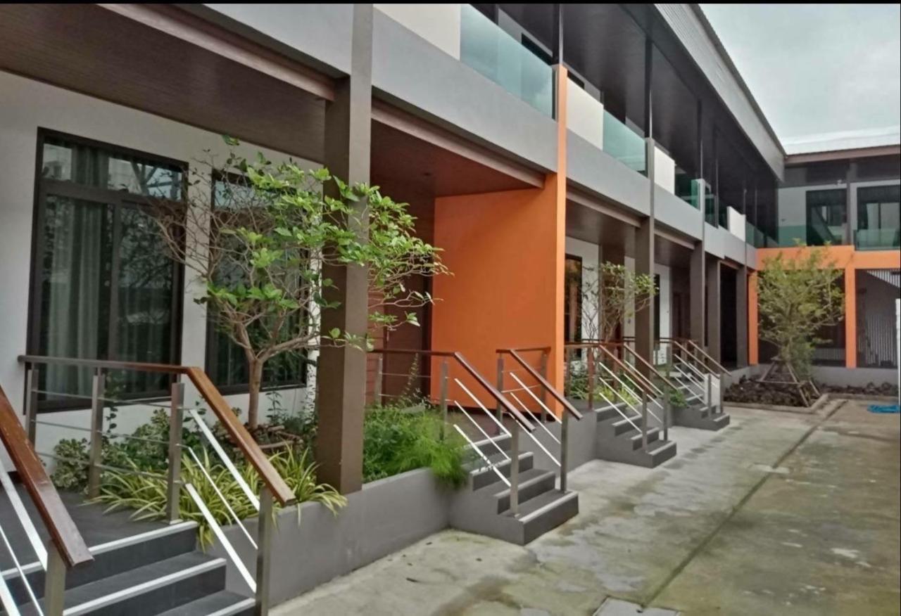 หอพัก ทูเอ็มเพลส 2M Place Apartment Ban Khlong Nung Esterno foto